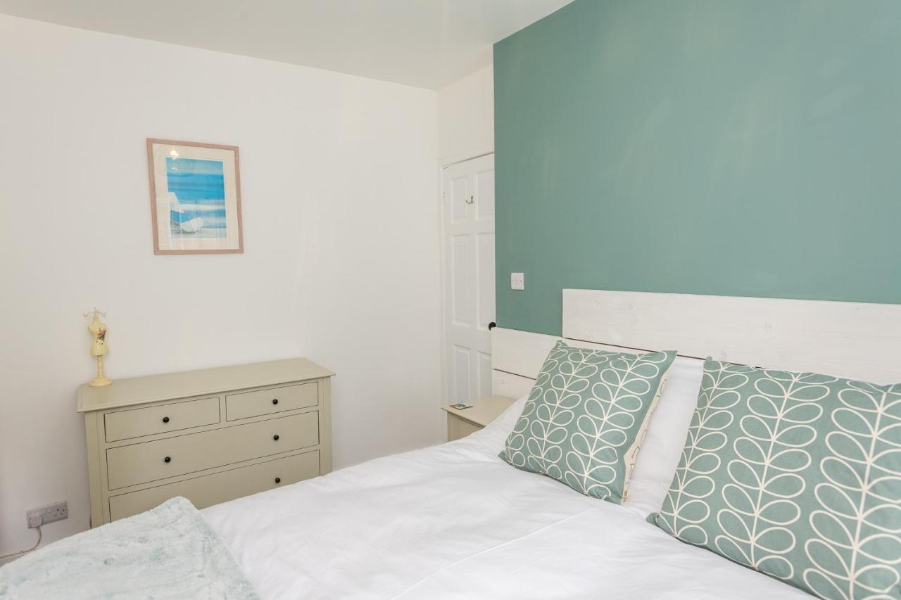 Lilsen Cottage By The Sea Mousehole Exterior photo