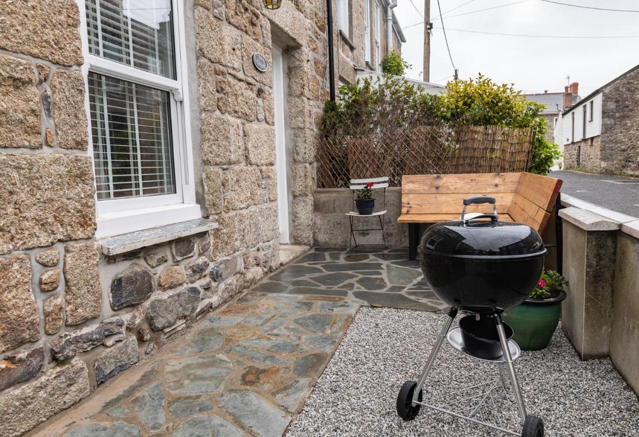 Lilsen Cottage By The Sea Mousehole Exterior photo